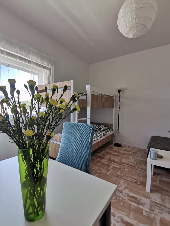 Ema & Mila 2 Daire Knin Dış mekan fotoğraf